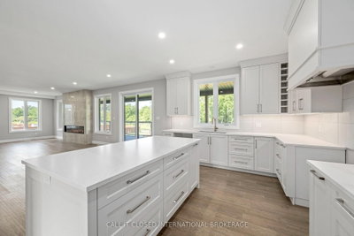 44 Royal Crescent • Southwold, ON photo 8