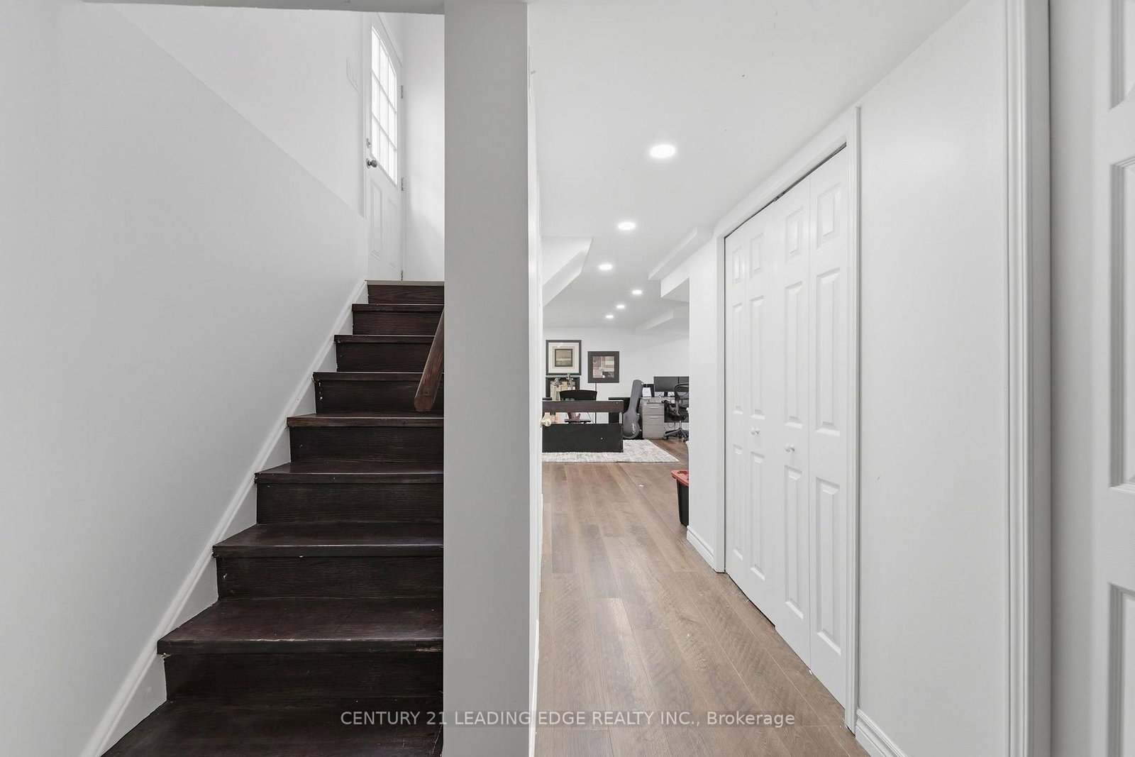 749 Stone Church Road E • Hamilton, ON photo 33