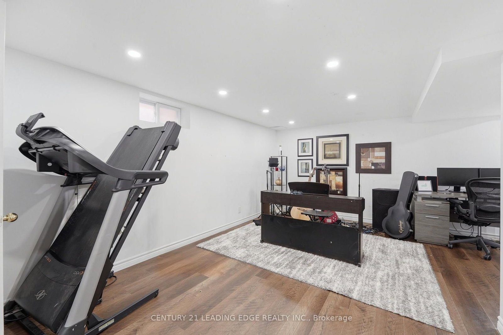 749 Stone Church Road E • Hamilton, ON photo 37