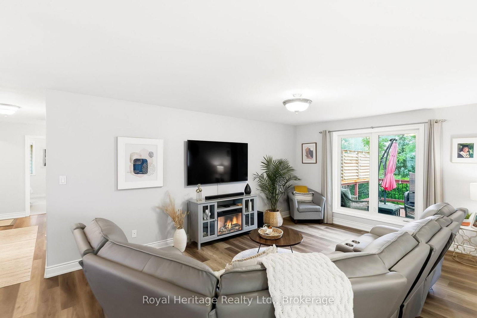 24 Iroquois Avenue • Brighton, ON photo 12