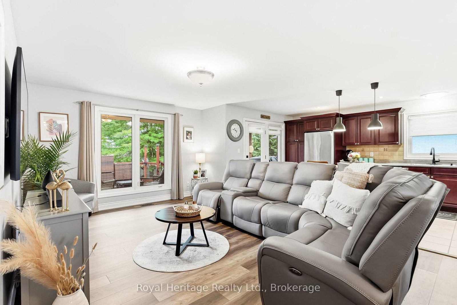 24 Iroquois Avenue • Brighton, ON photo 14
