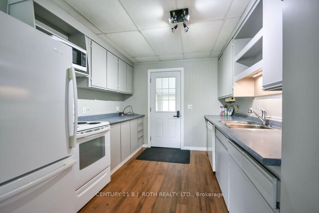 1133 SEVERN RIVER Road • Gravenhurst, ON photo 13