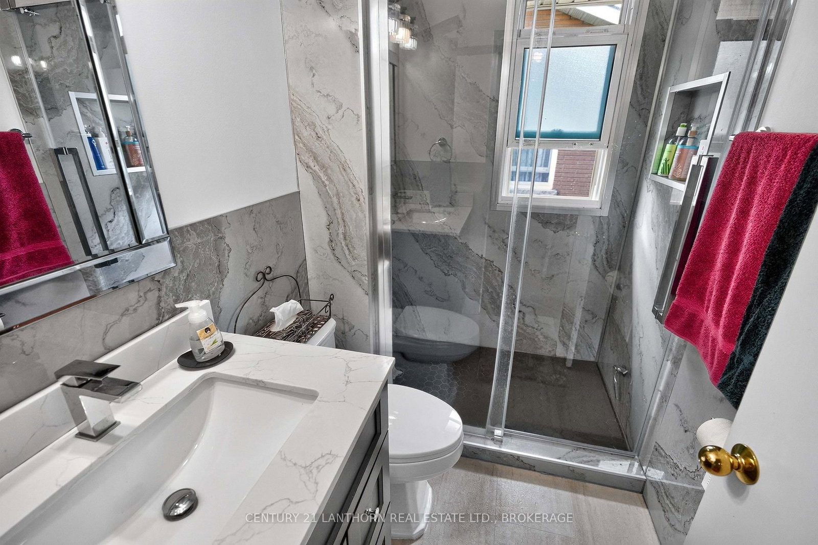 244 Yonge Street • Kingston, ON photo 28