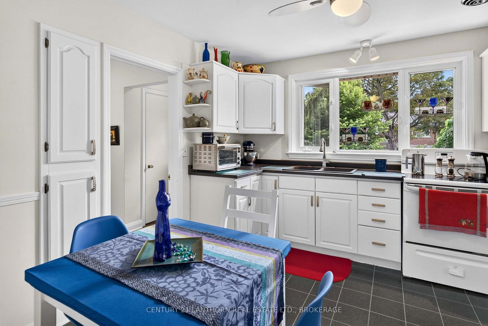 244 Yonge Street • Kingston, ON photo 6