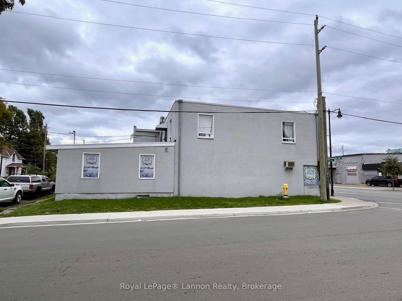 320/322 May Street N