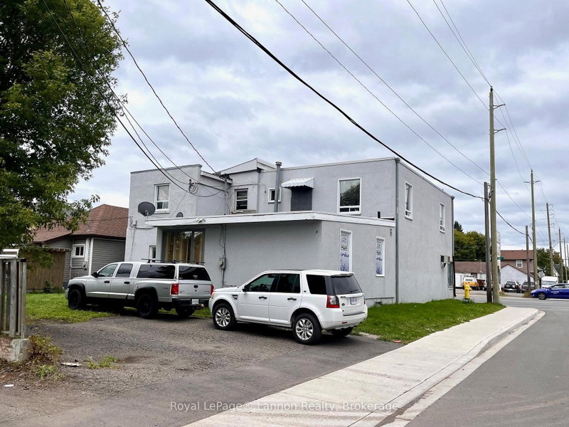 320/322 May Street N