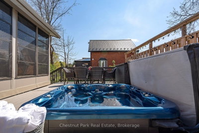 247 St Vincent Street • Meaford, ON photo 6