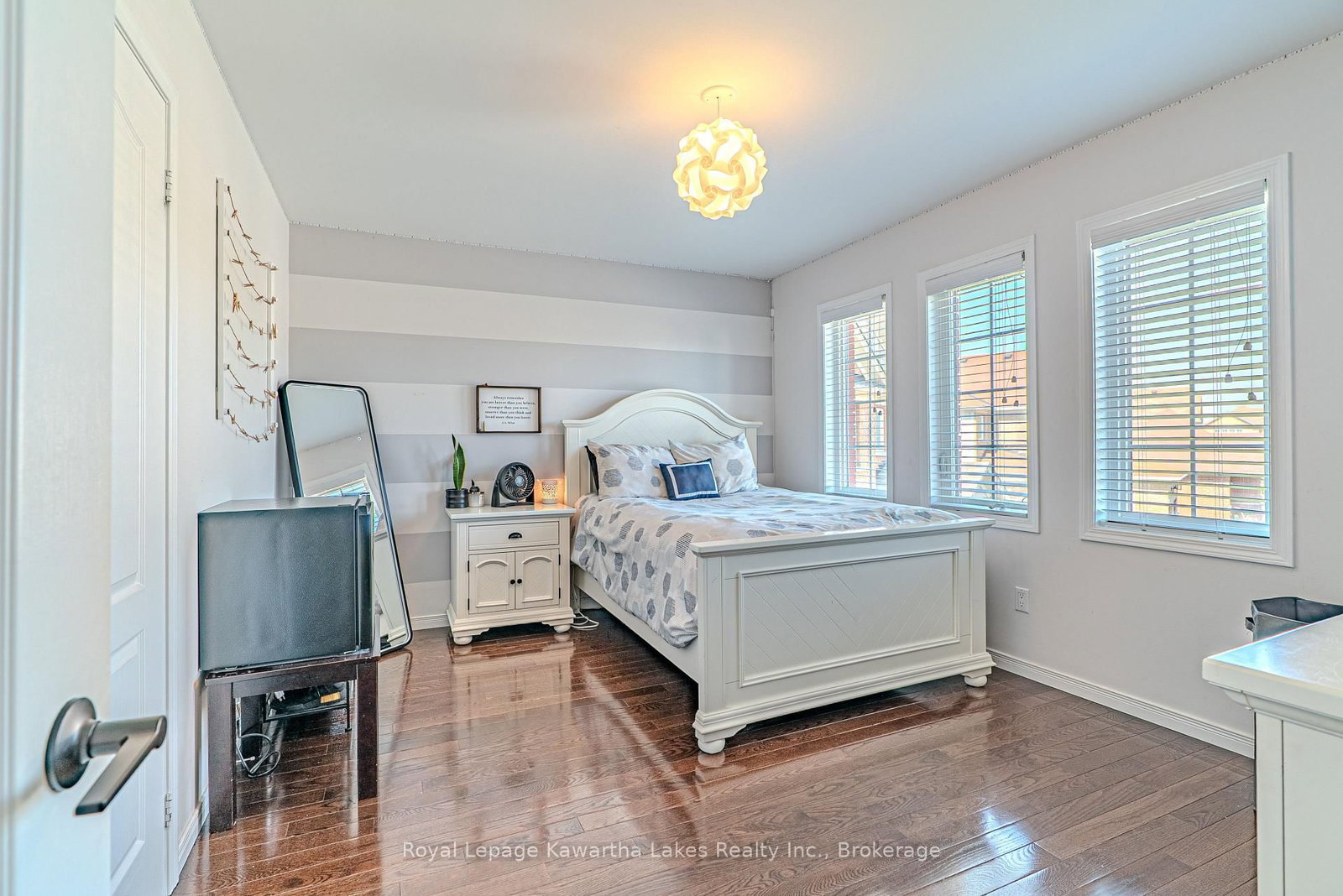 9 Power Court • Kawartha Lakes, ON photo 28