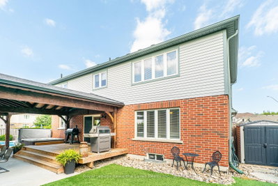 9 Power Court • Kawartha Lakes, ON photo 9