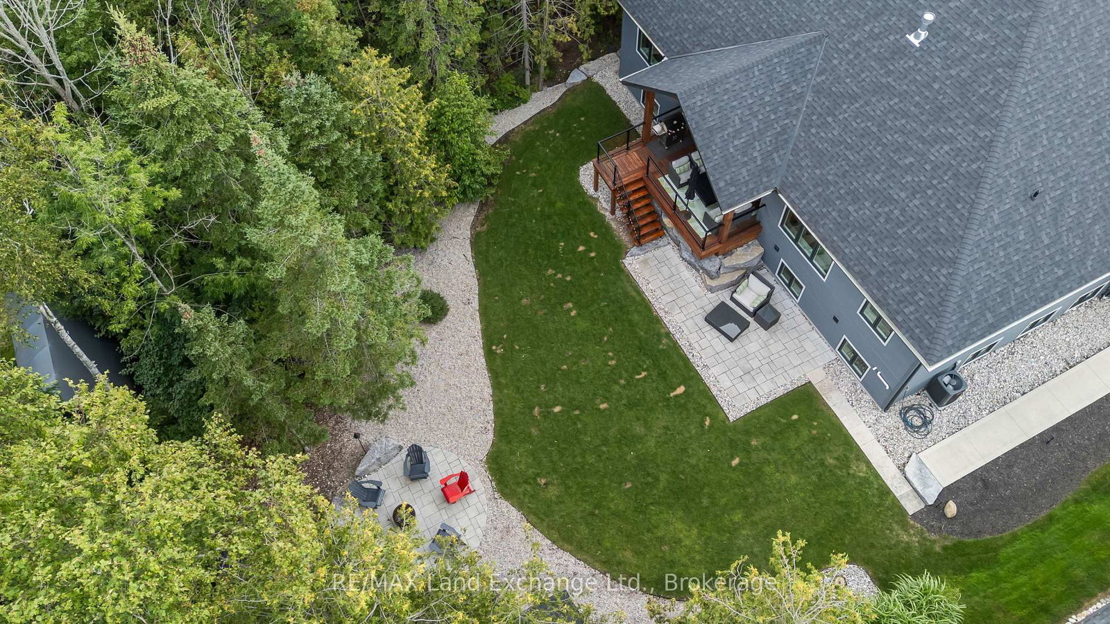 9 Lakeside Woods Crescent • Saugeen Shores, ON photo 6