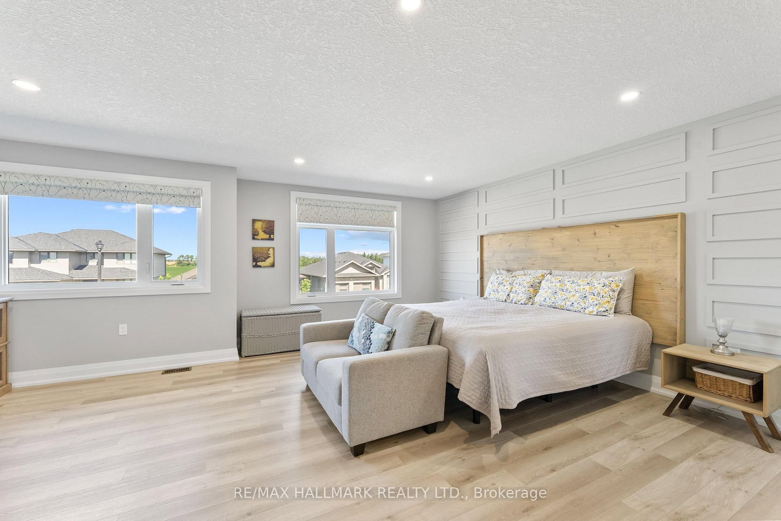 77 Rea Drive • Centre Wellington, ON photo 21