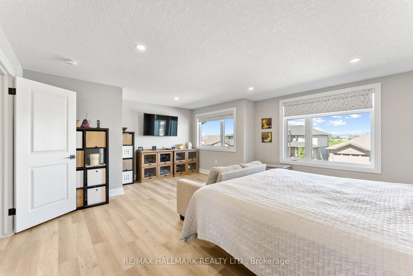 77 Rea Drive • Centre Wellington, ON photo 24