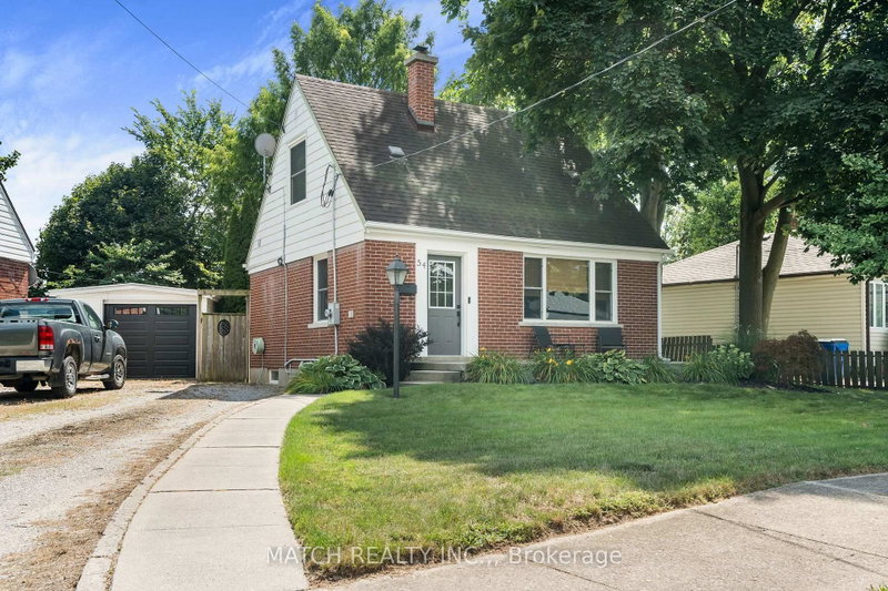 54 Sunnyside Avenue
