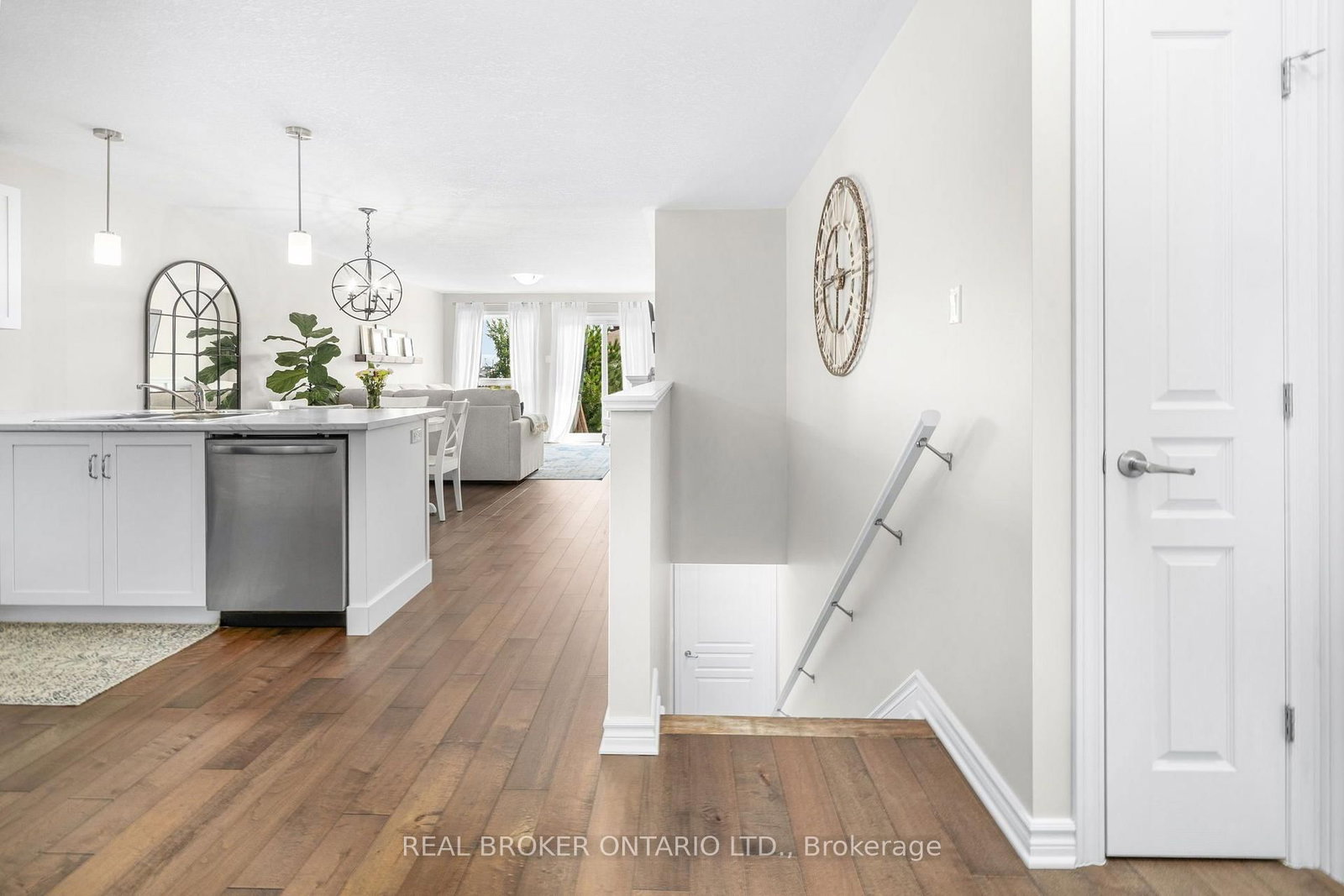342 Honeyborne Street • Almonte, ON photo 21