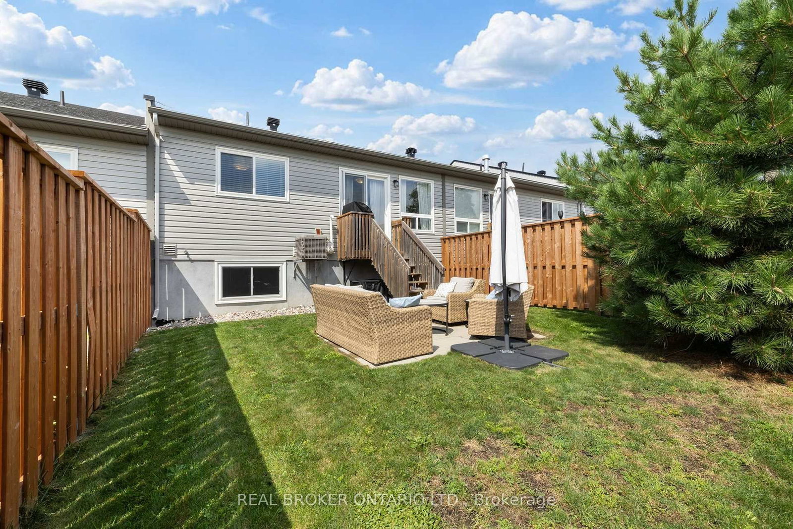 342 Honeyborne Street • Almonte, ON photo 23