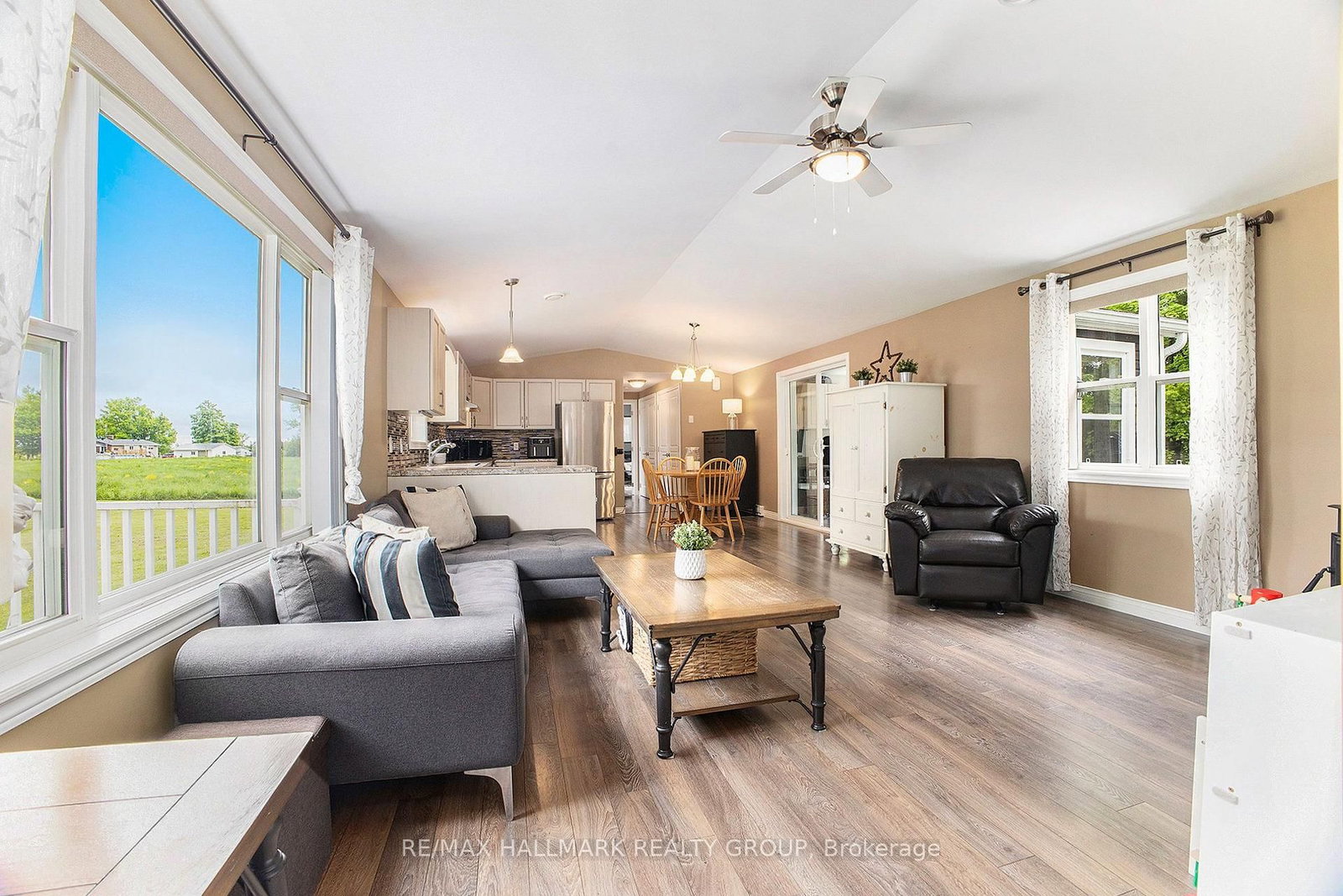 541 Drummond Conc 7 Road • Perth, ON photo 10