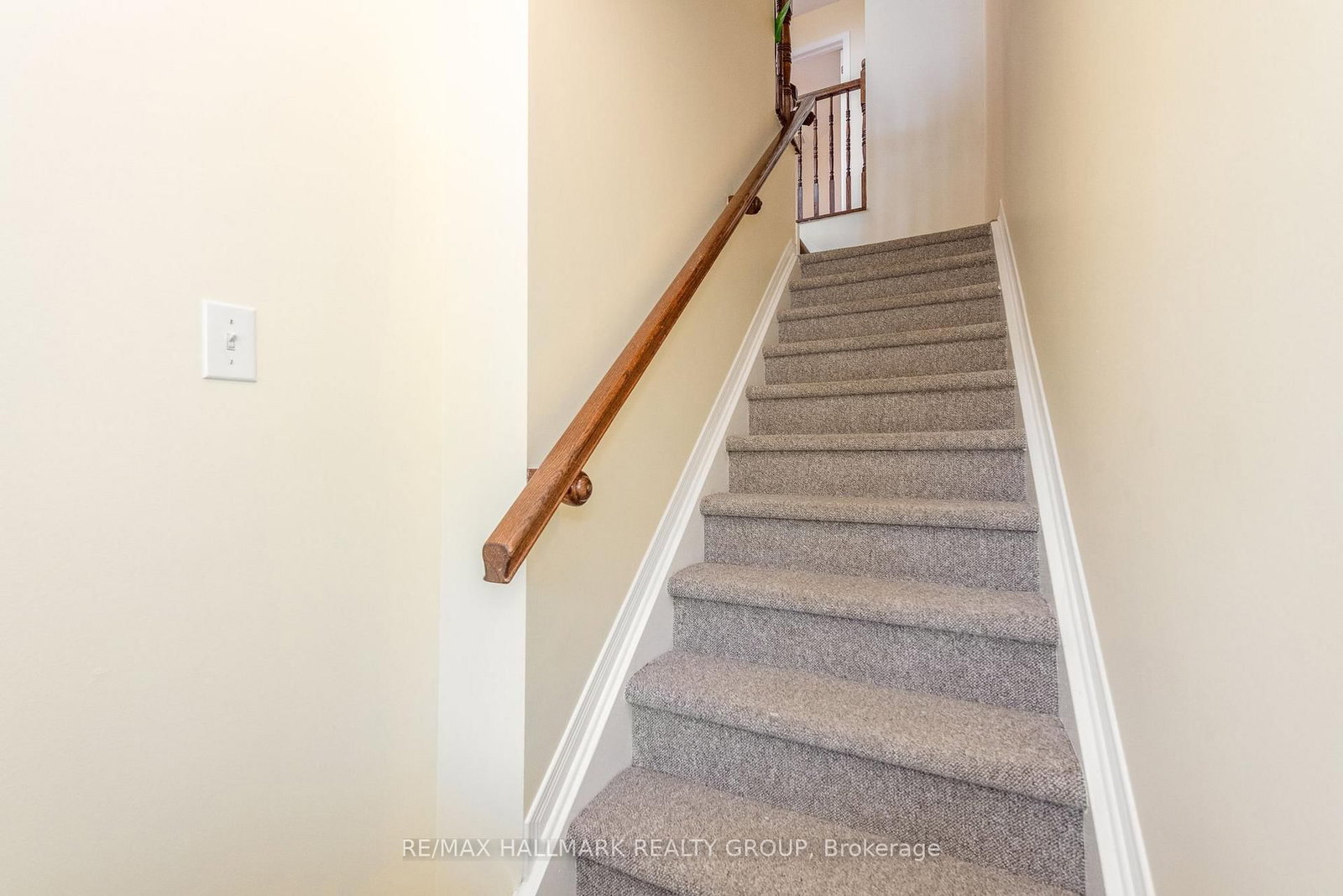 1715 Blohm Drive • Ottawa, ON photo 5