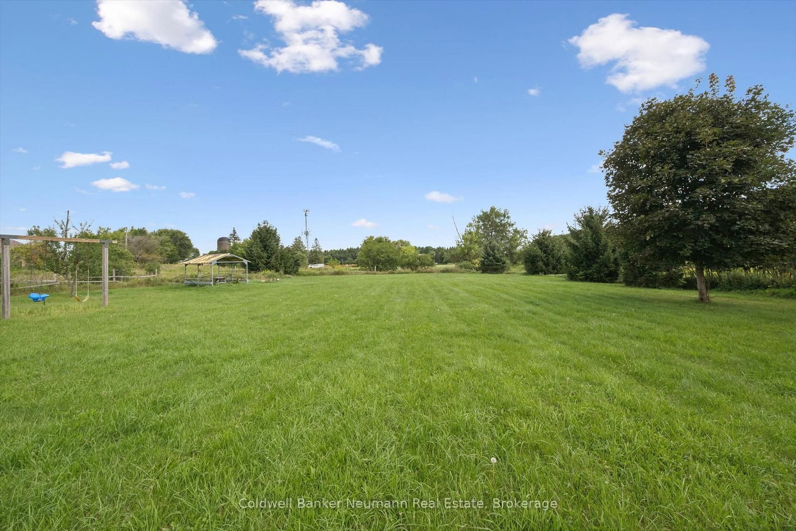 527 Stone Road E • Guelph, ON photo 33