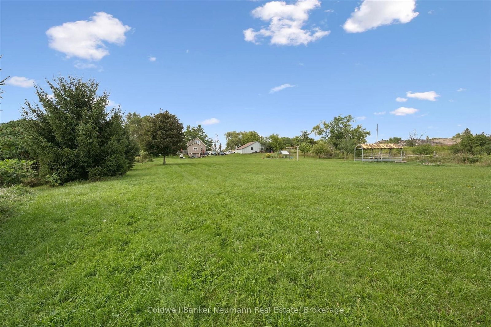 527 Stone Road E • Guelph, ON photo 34