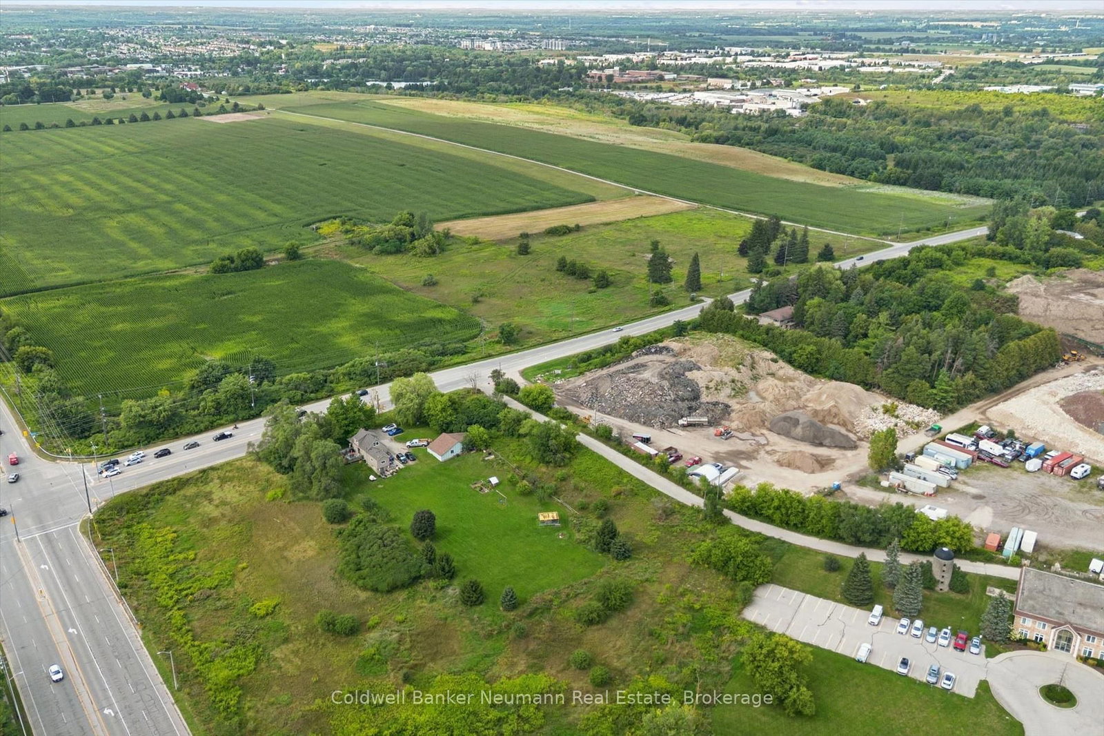 527 Stone Road E • Guelph, ON photo 45