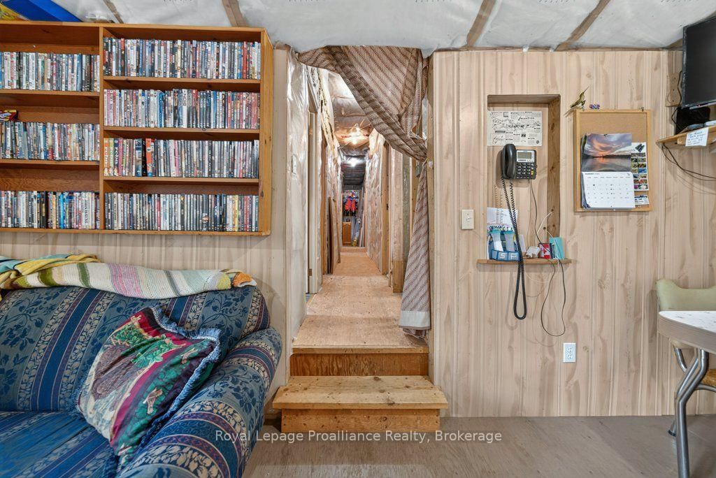 1138 Helen Lane • Mountain Grove, ON photo 18