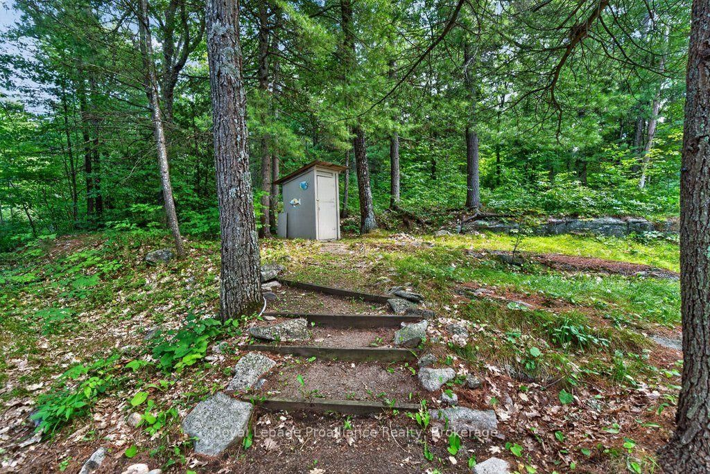 1138 Helen Lane • Mountain Grove, ON photo 33