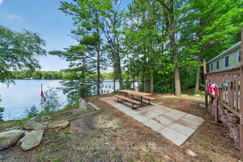 1138 Helen Lane • Mountain Grove, ON photo 4