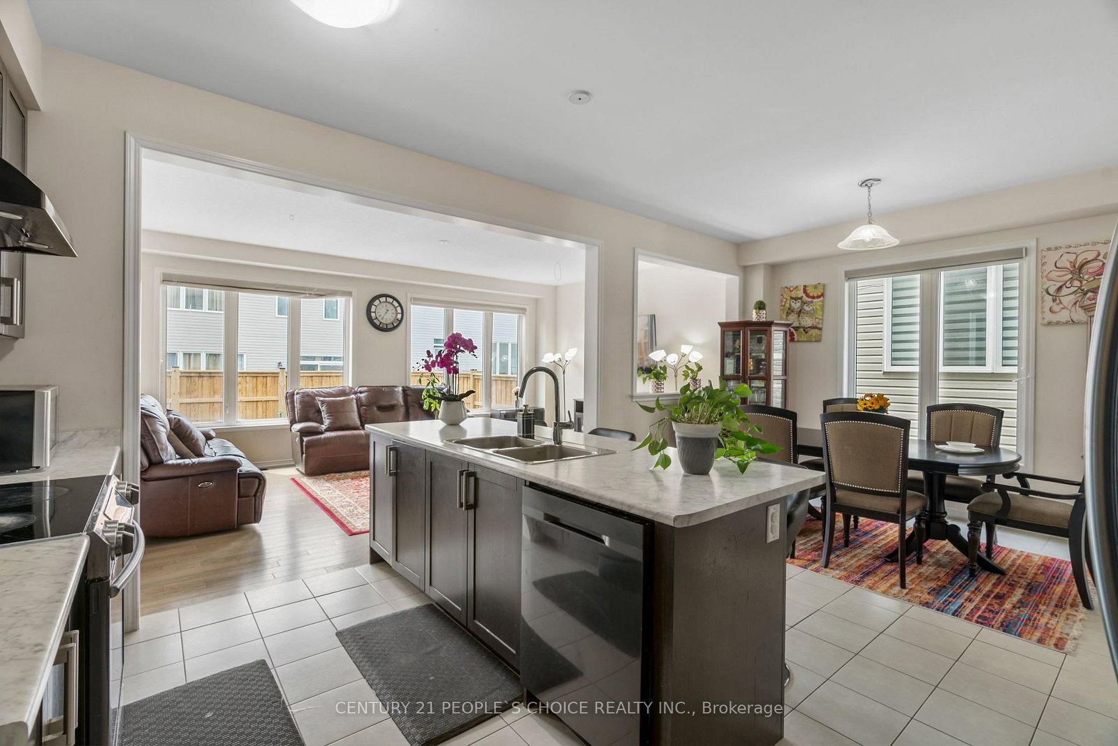 8670 Chickory Trail • Niagara Falls, ON photo 13