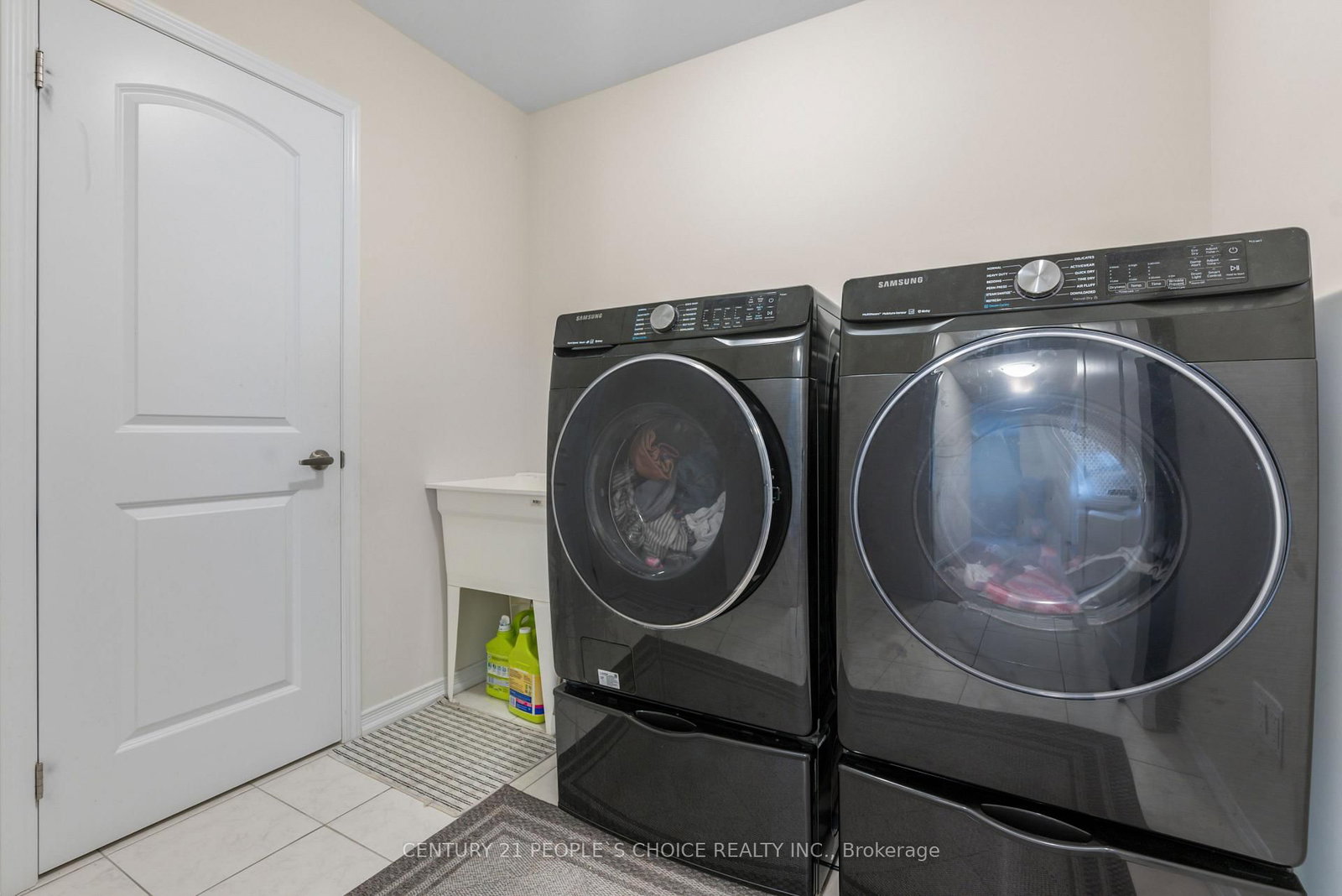 8670 Chickory Trail • Niagara Falls, ON photo 26