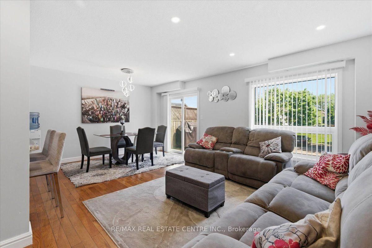 84 Westmeadow Drive • #1 • Kitchener, ON photo 18
