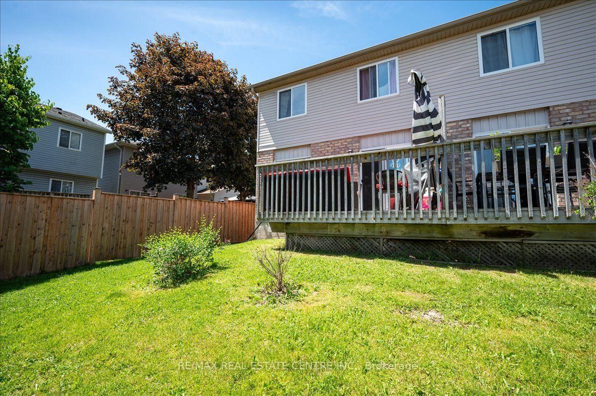 84 Westmeadow Drive • #1 • Kitchener, ON photo 40