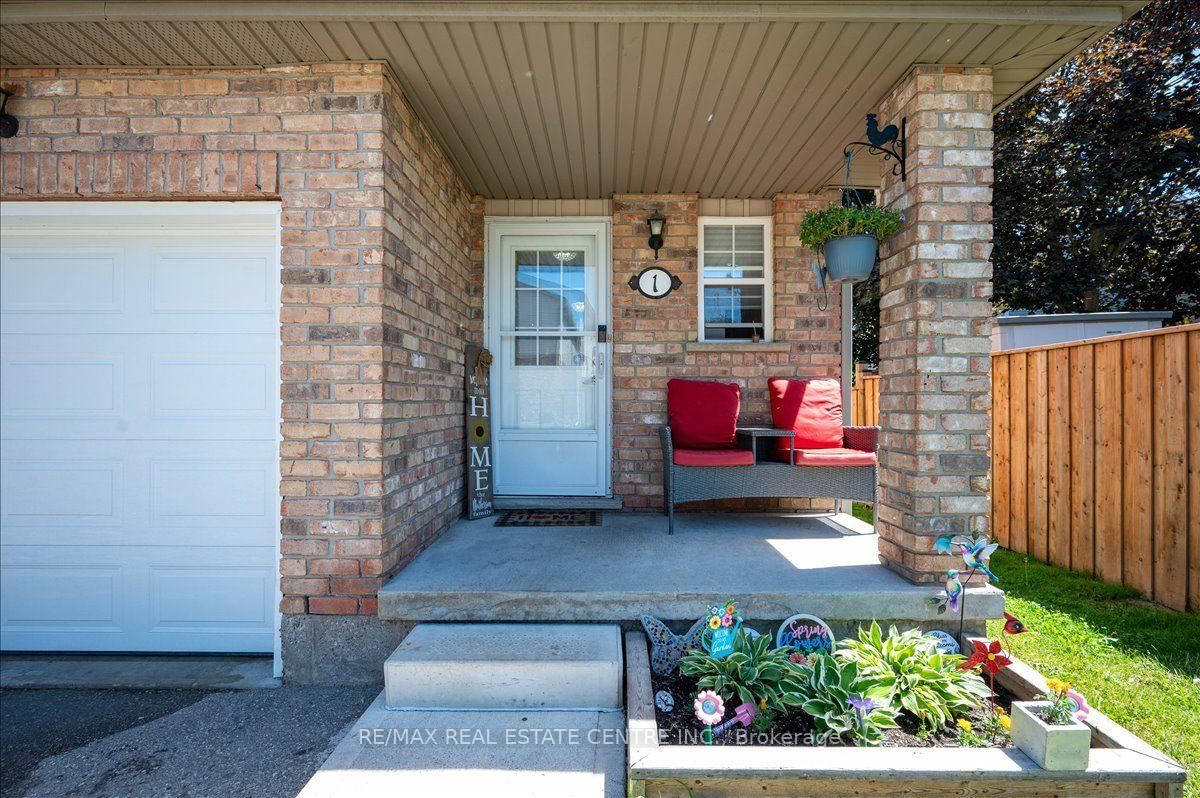 84 Westmeadow Drive • #1 • Kitchener, ON photo 6