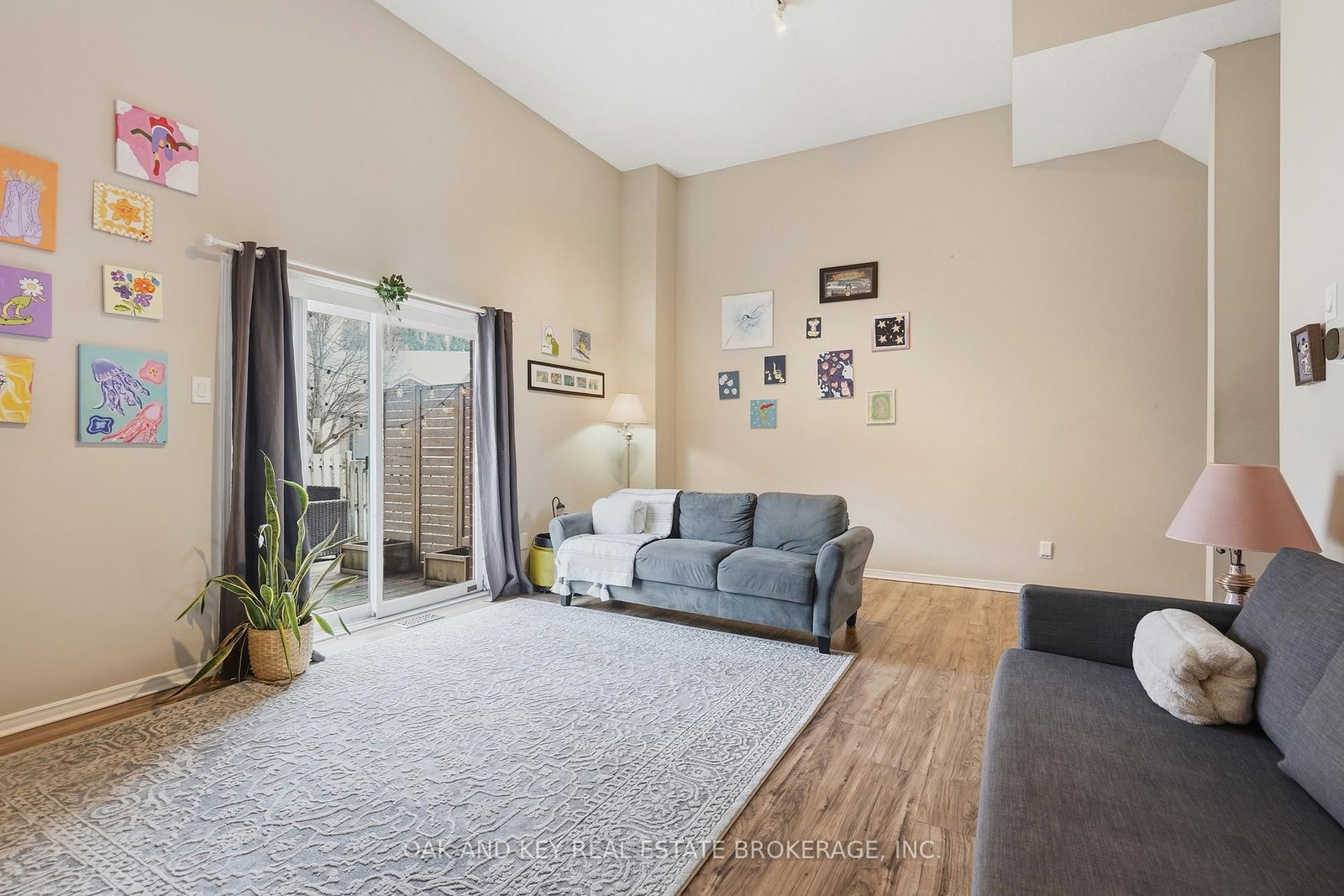 18 Chapman Court • London North, ON photo 8