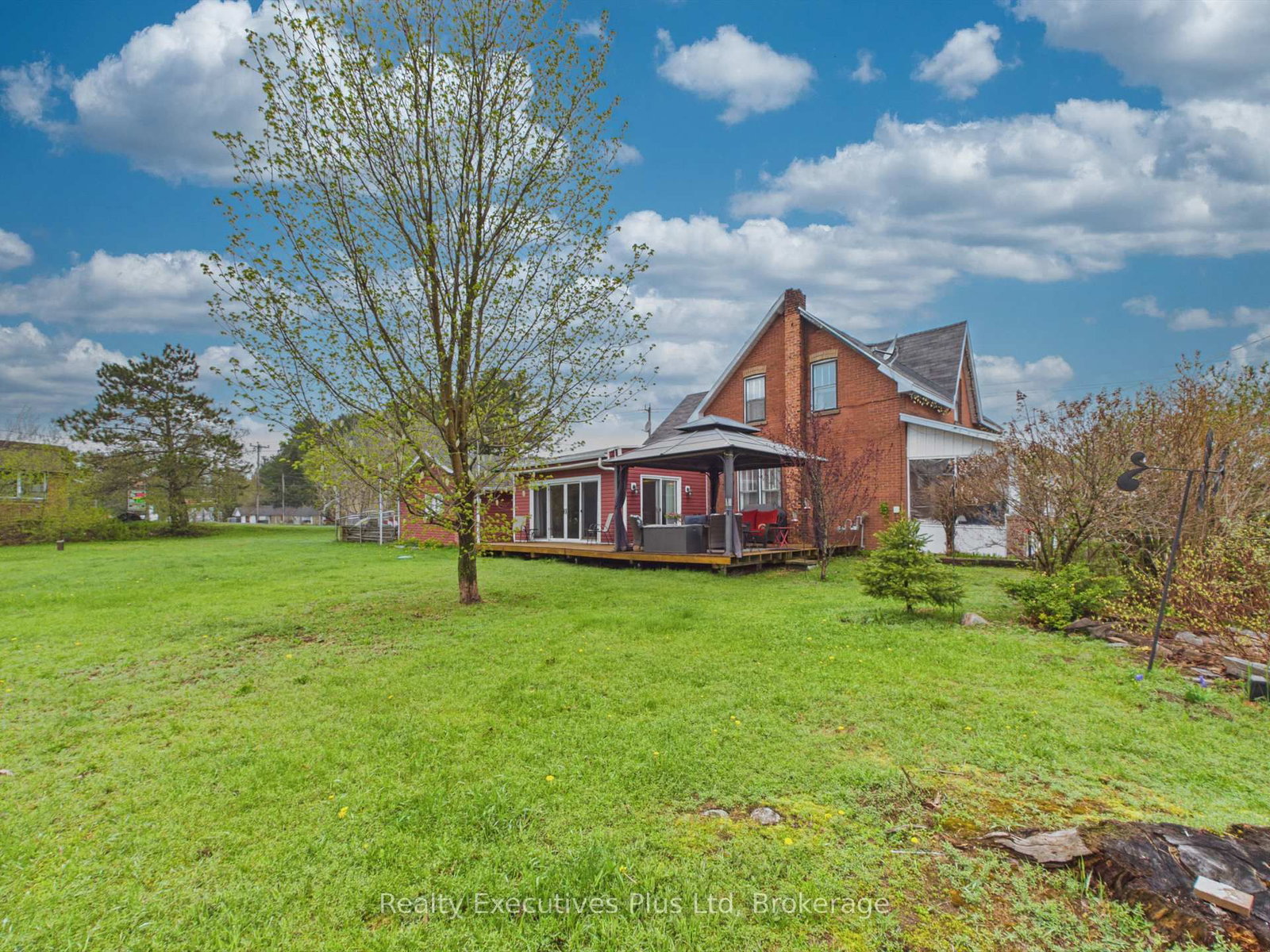 16 Albert Street • Sundridge, ON photo 43
