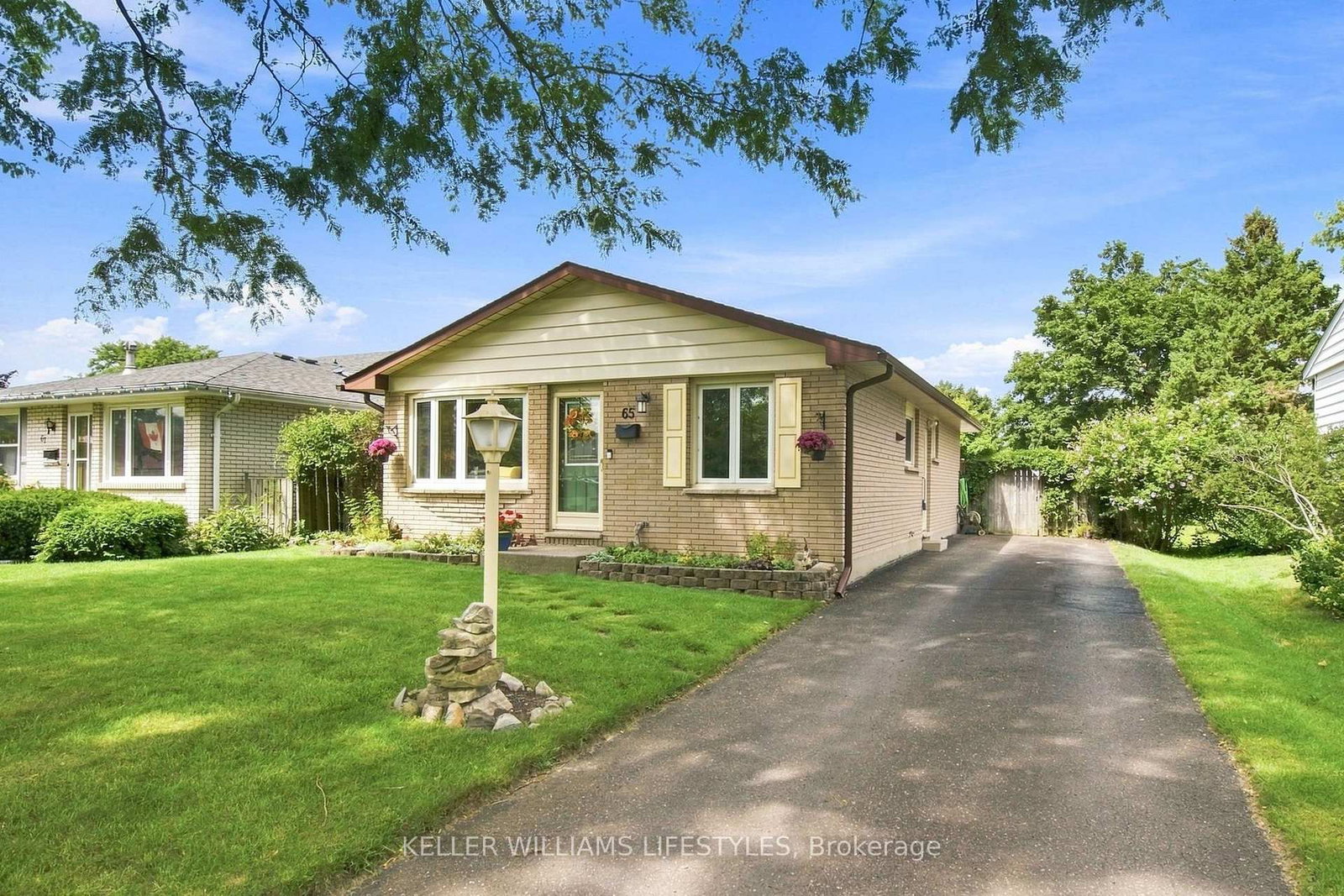 65 Villeneuve Crescent • London East, ON photo 2