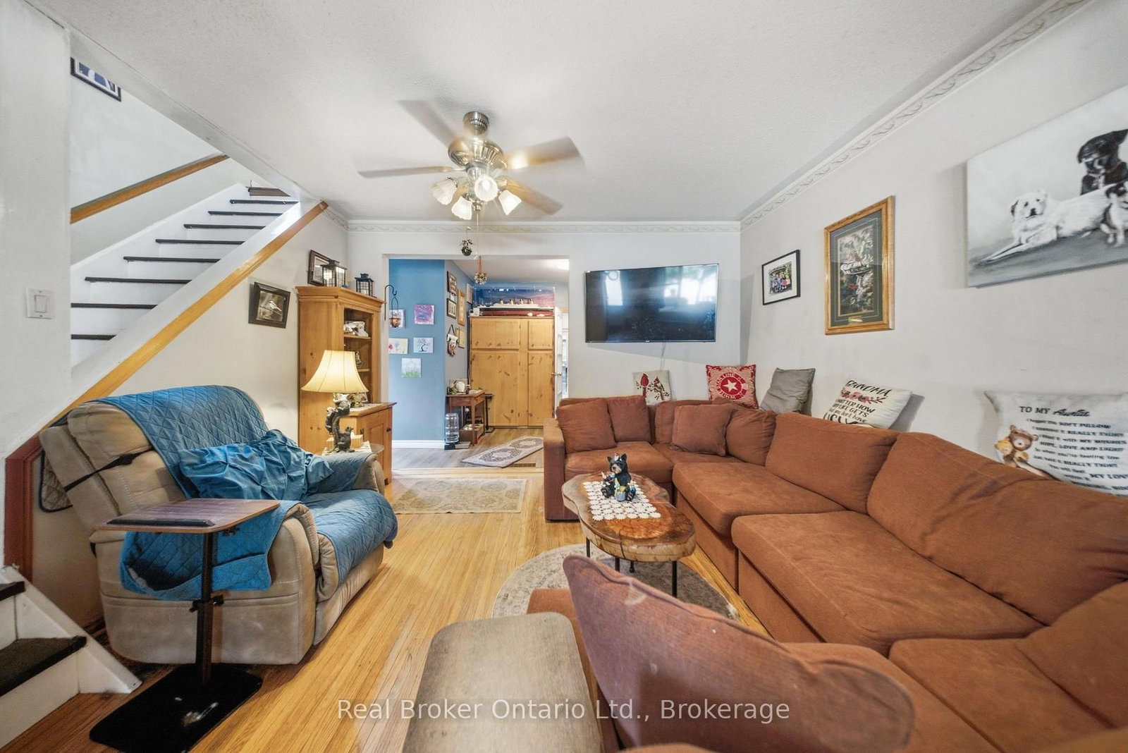 69 Arthur Street • Brantford, ON photo 11