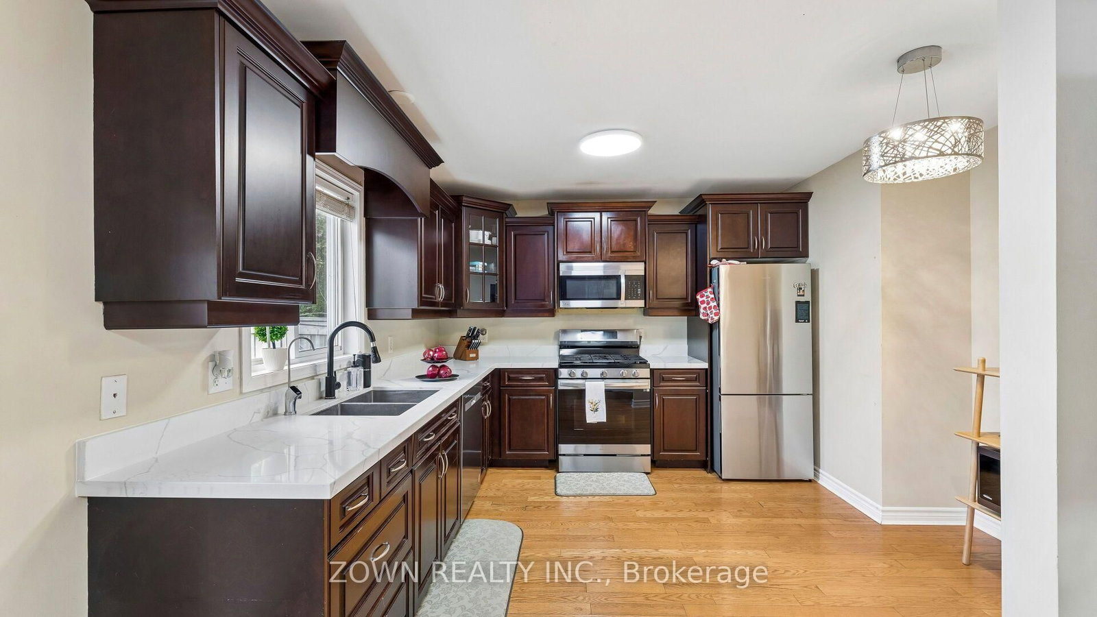 373 SEDDON Road • London South, ON photo 11