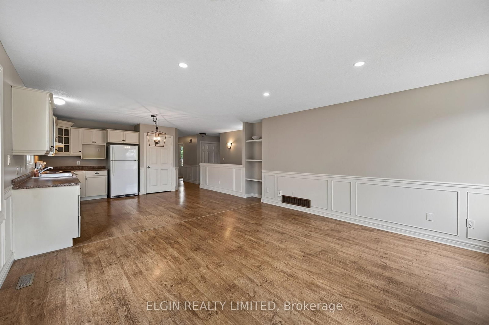 40 SCHREYER Drive • St. Thomas, ON photo 16