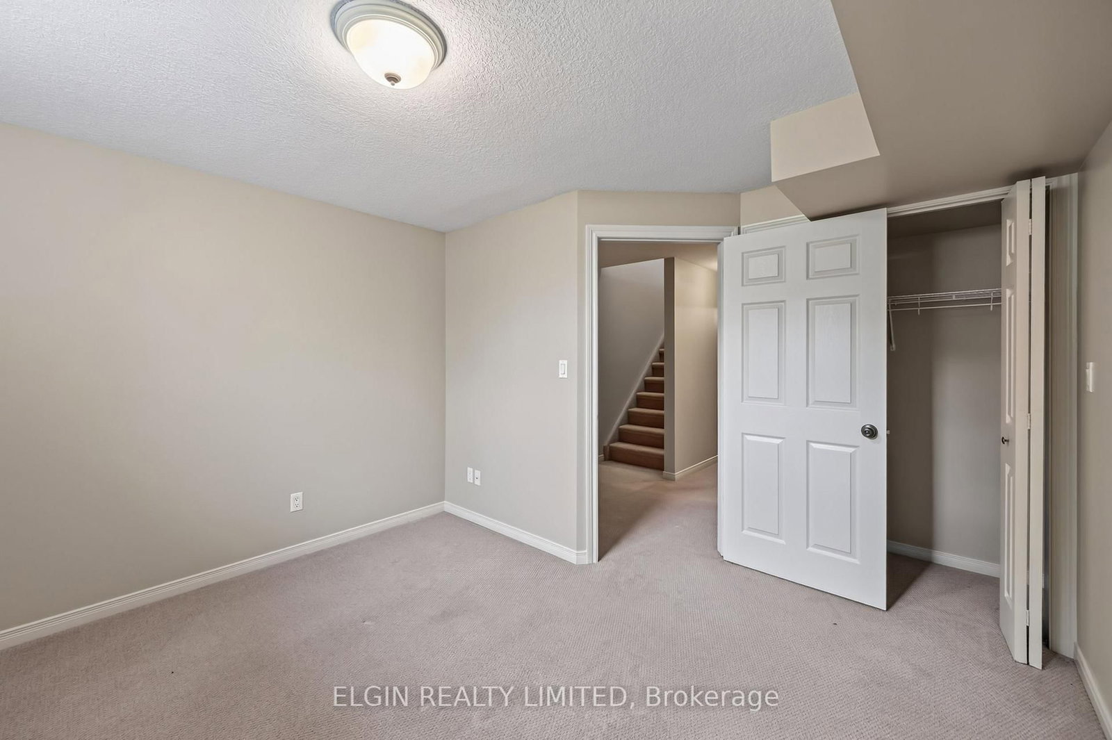 40 SCHREYER Drive • St. Thomas, ON photo 26