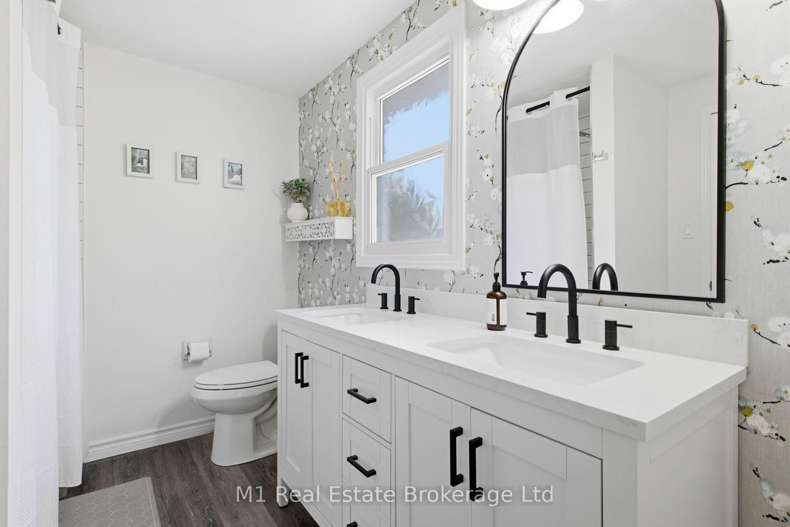 5 Grandridge Crescent • Guelph, ON photo 20