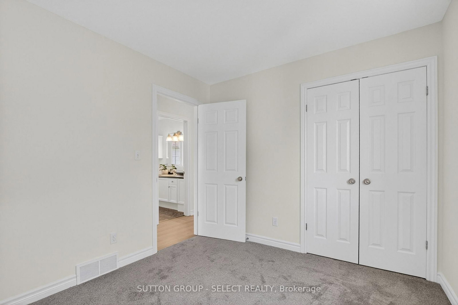 1893 Stackhouse Crescent • London North, ON photo 22
