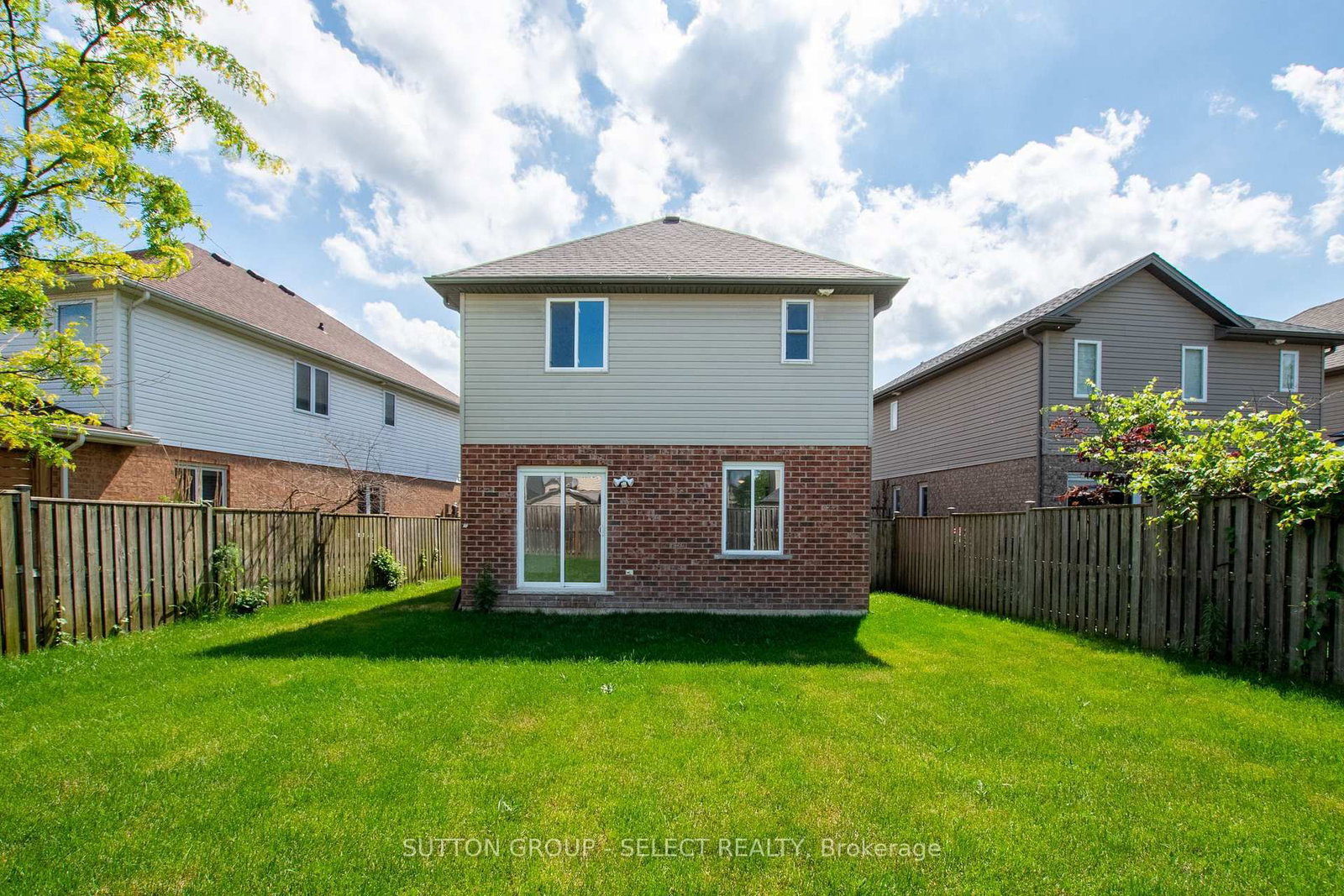 1893 Stackhouse Crescent • London North, ON photo 36