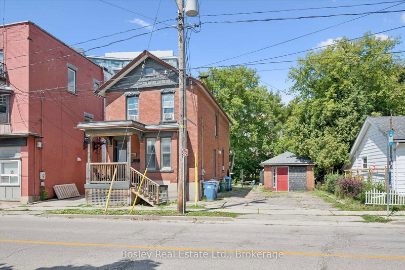 10 Ontario Street