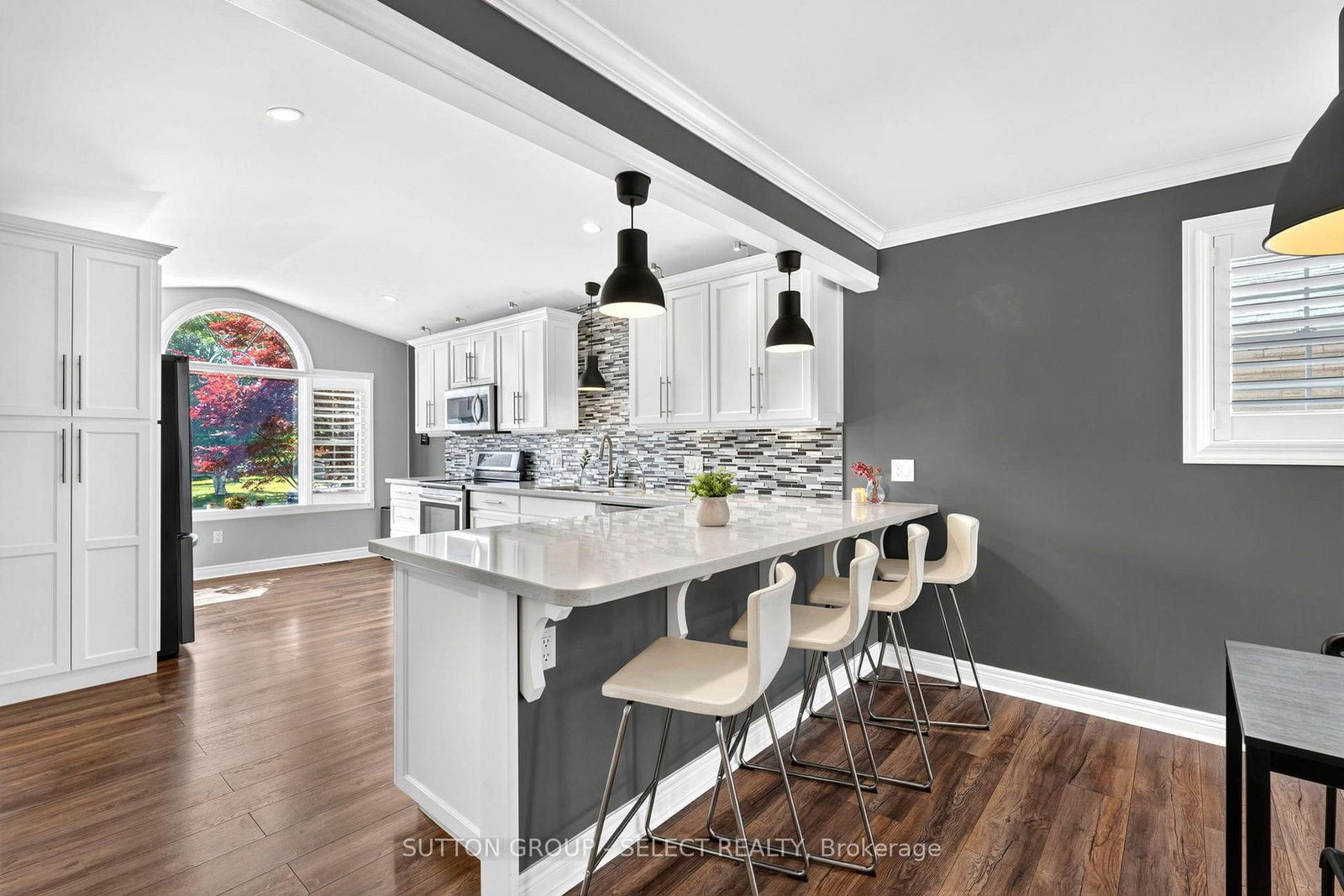 54 Balvina Drive W • Goderich, ON photo 11