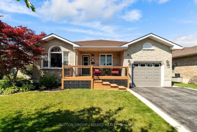 54 Balvina Drive W • Goderich, ON photo 2