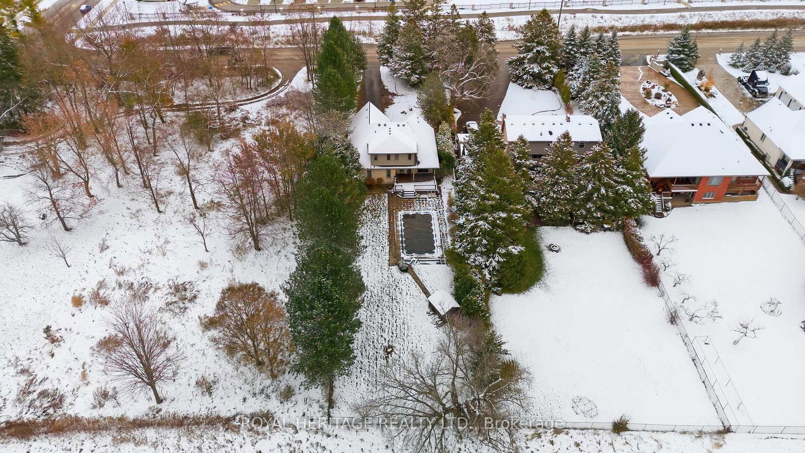 1401 Westdel Bourne Street W • London South, ON photo 43