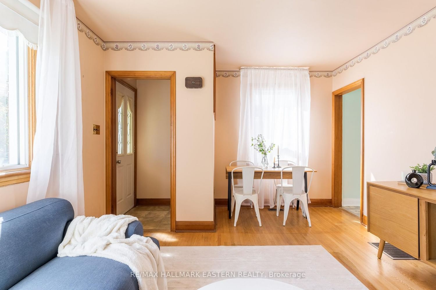 51 Ephgrave Boulevard • Peterborough, ON photo 8
