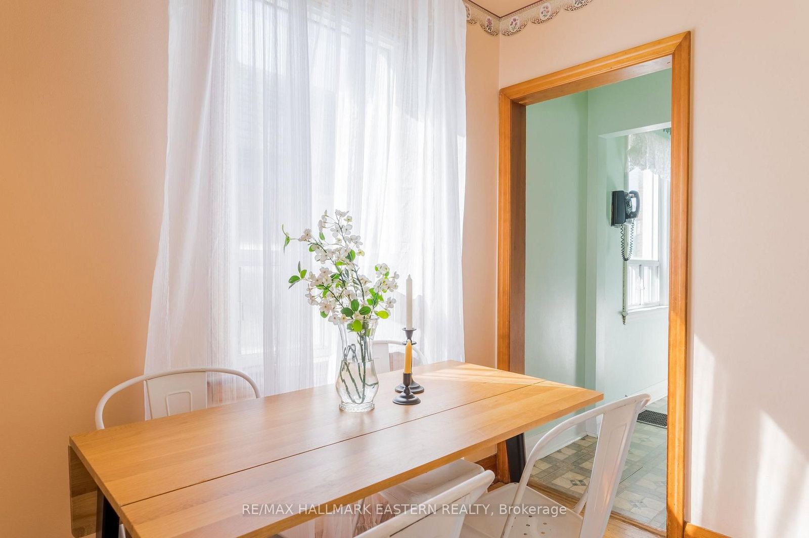 51 Ephgrave Boulevard • Peterborough, ON photo 9