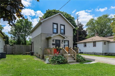 84 Norfolk Avenue • Cambridge, ON photo 2