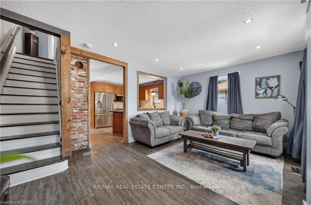 84 Norfolk Avenue • Cambridge, ON photo 24